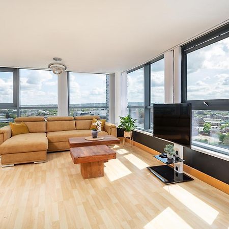 Large Central Penthouse In Leeds ليدز المظهر الخارجي الصورة