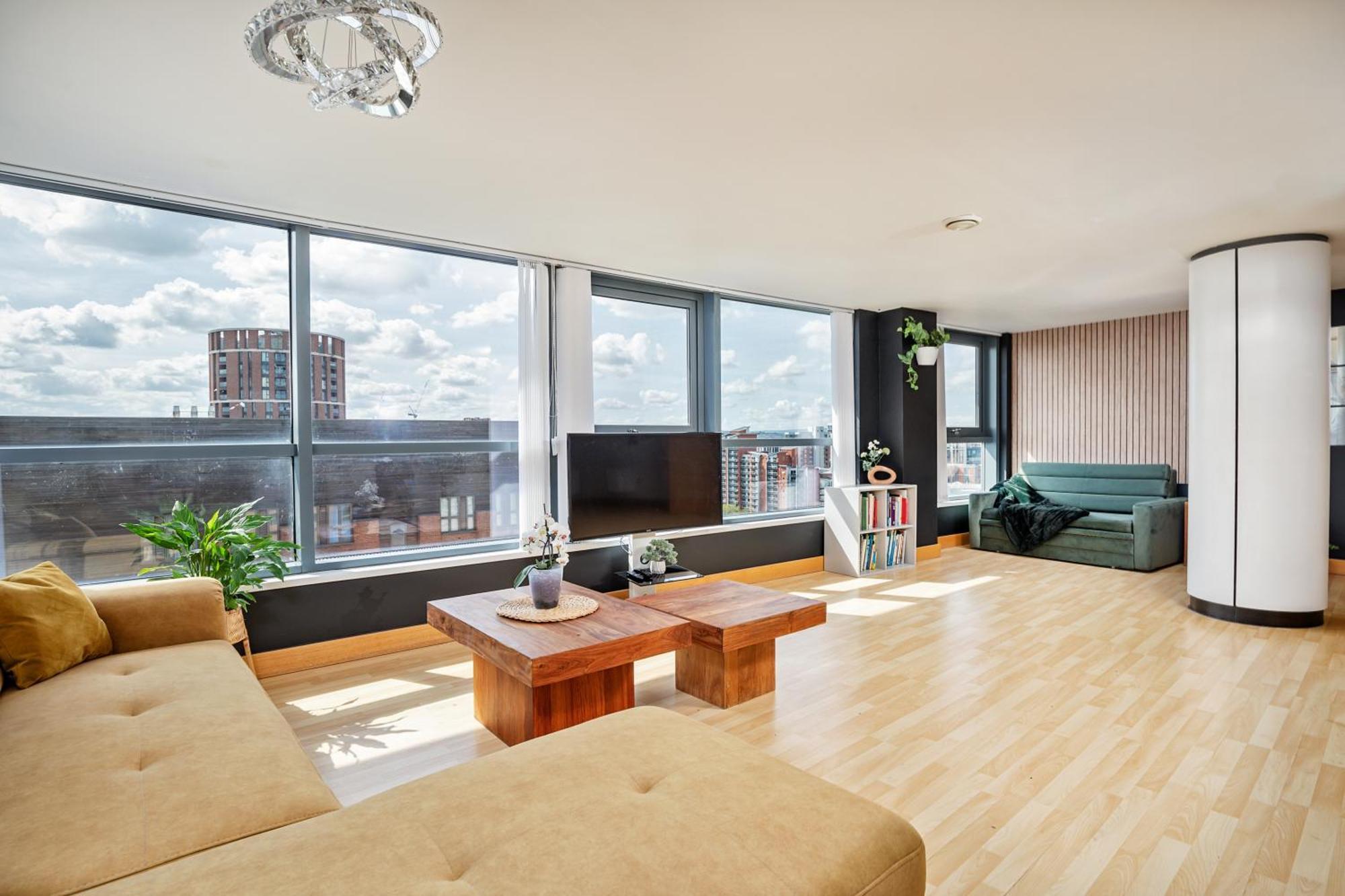 Large Central Penthouse In Leeds ليدز المظهر الخارجي الصورة