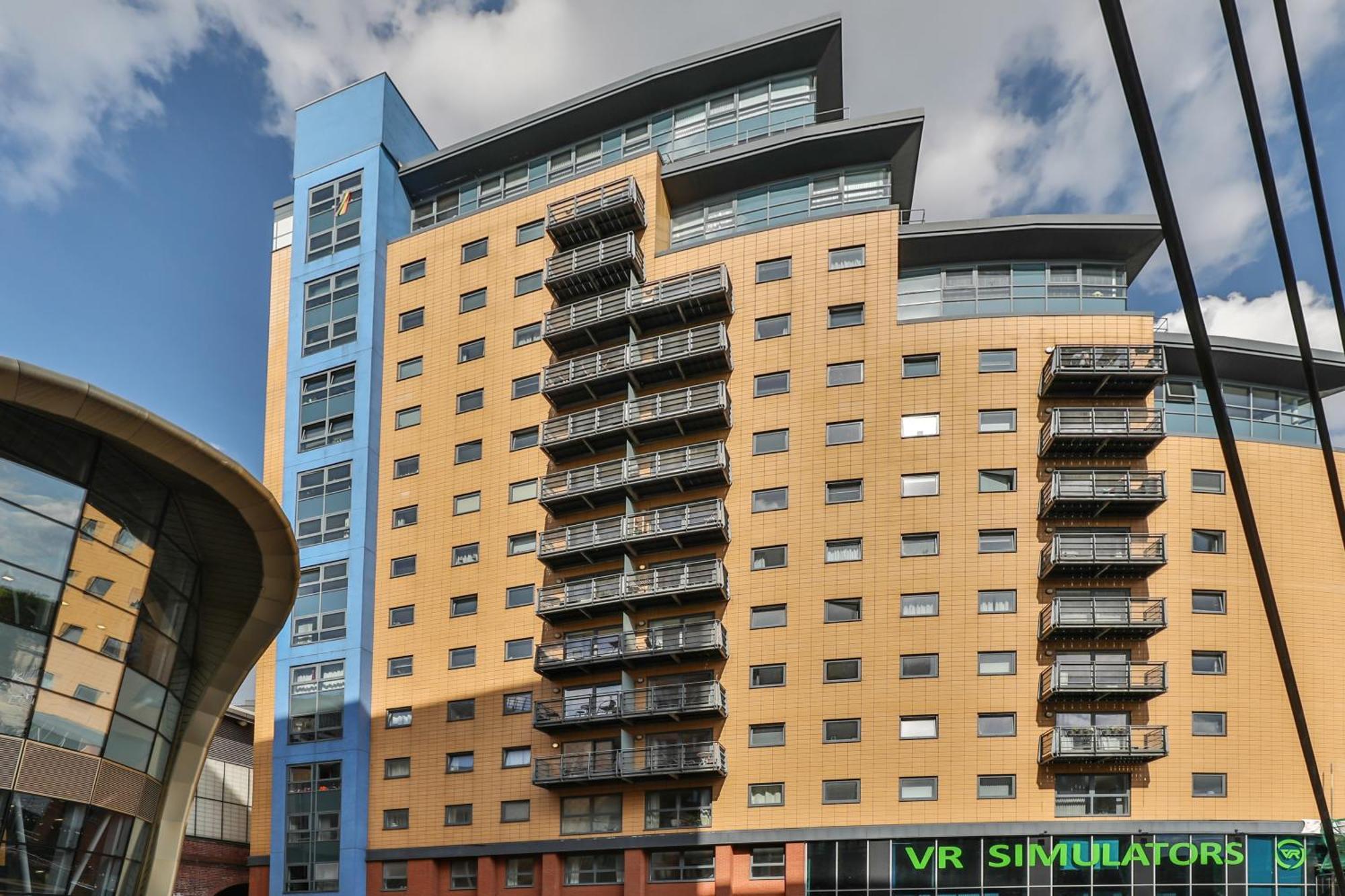 Large Central Penthouse In Leeds ليدز المظهر الخارجي الصورة