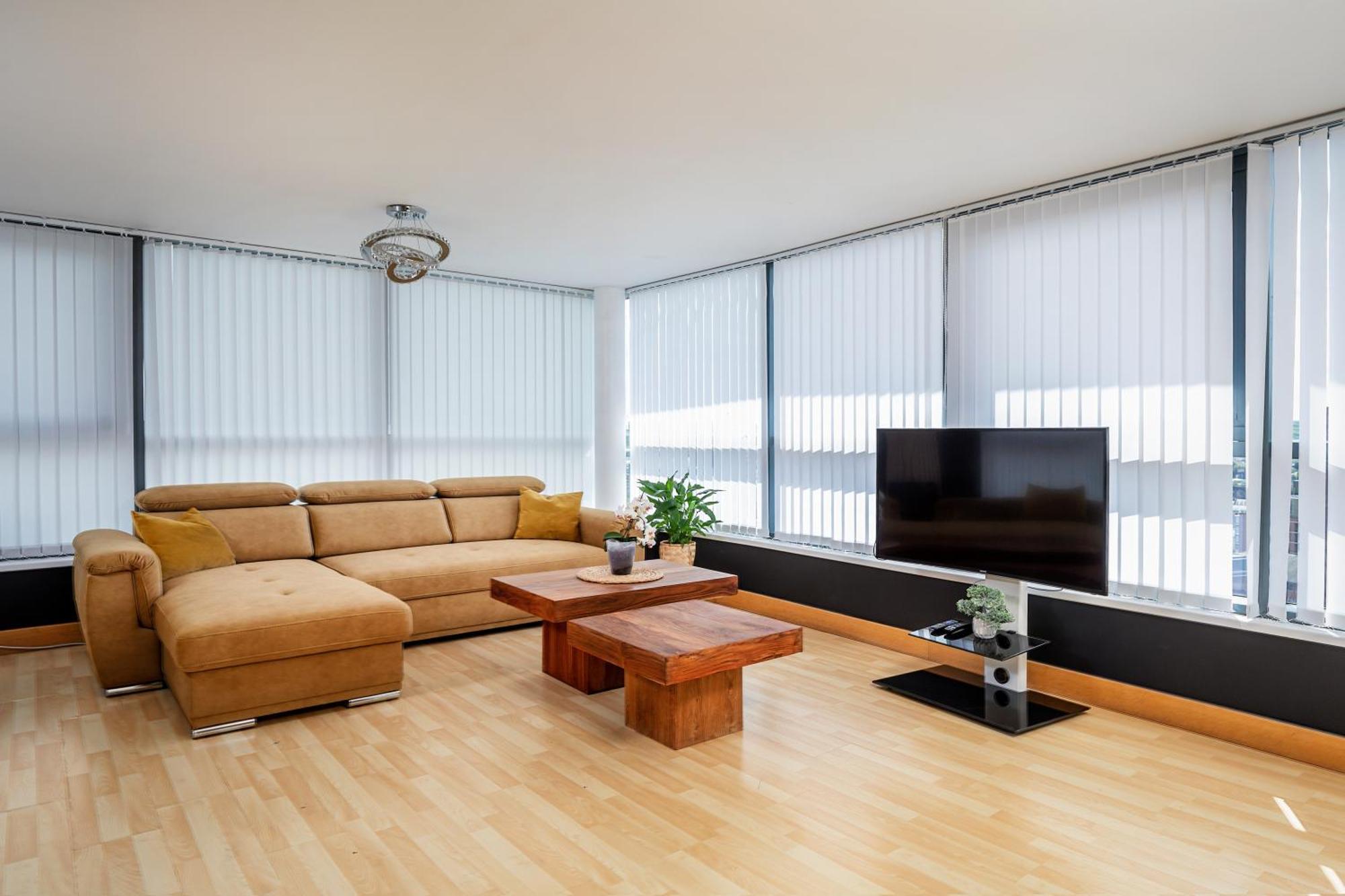 Large Central Penthouse In Leeds ليدز المظهر الخارجي الصورة