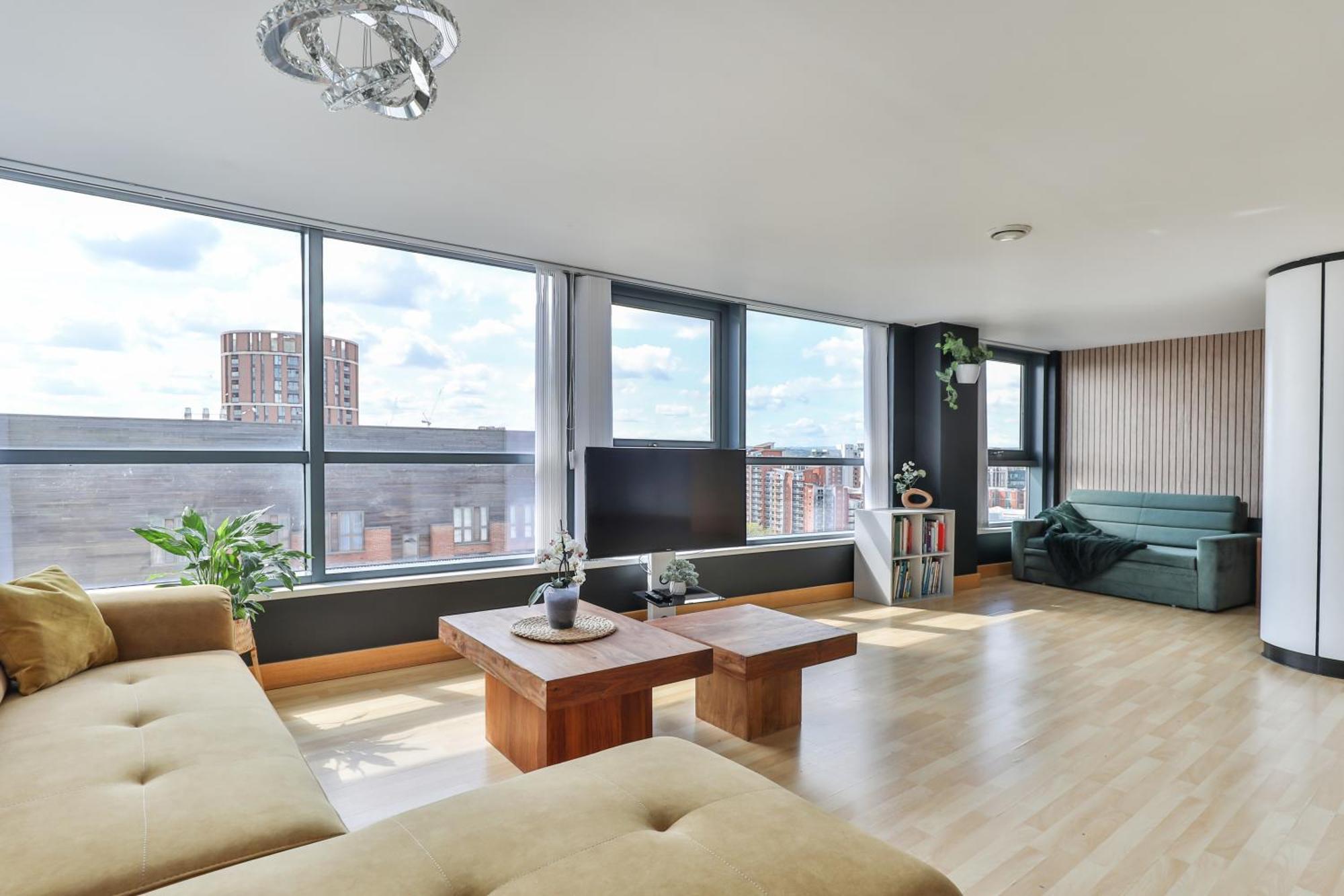 Large Central Penthouse In Leeds ليدز المظهر الخارجي الصورة
