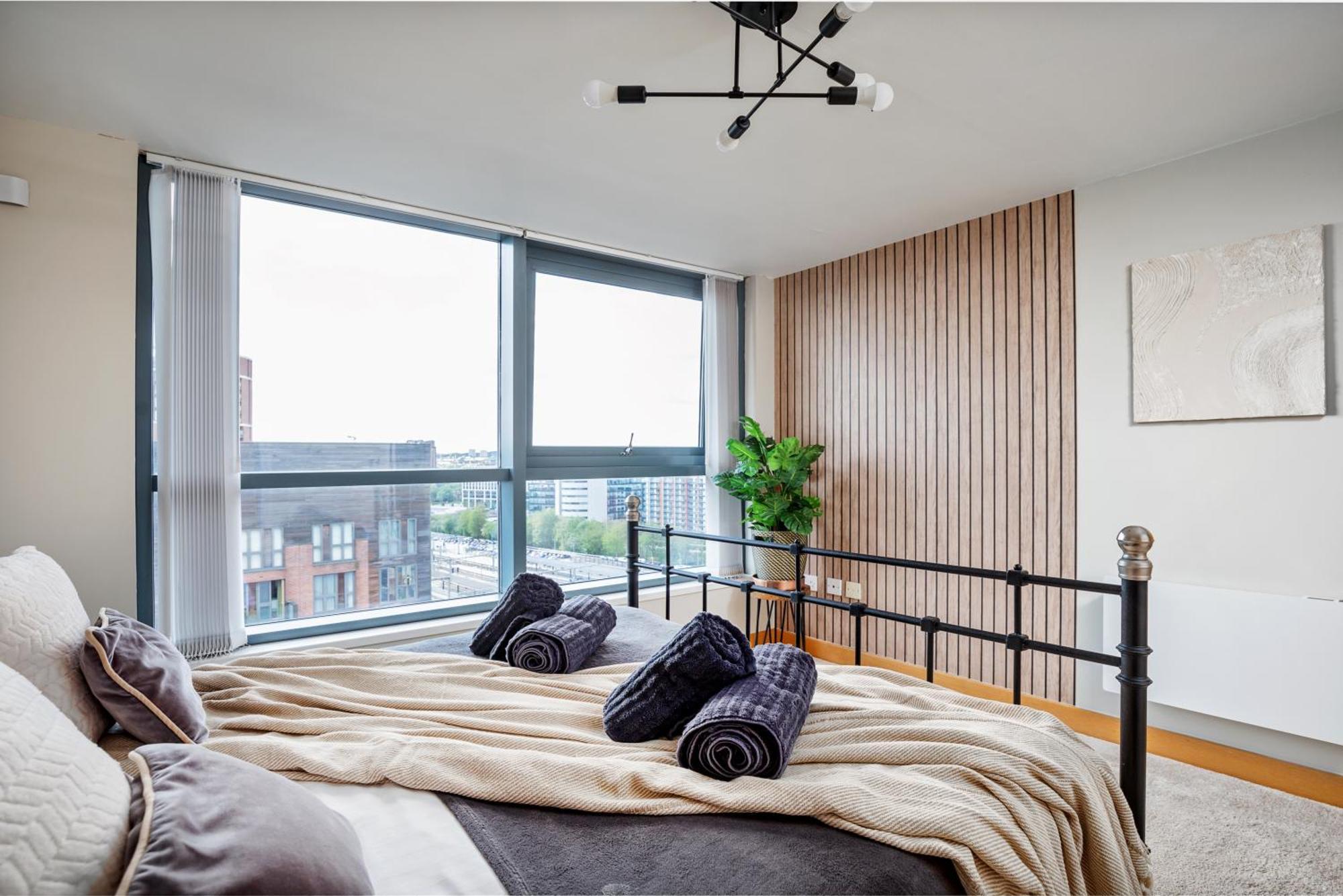 Large Central Penthouse In Leeds ليدز المظهر الخارجي الصورة