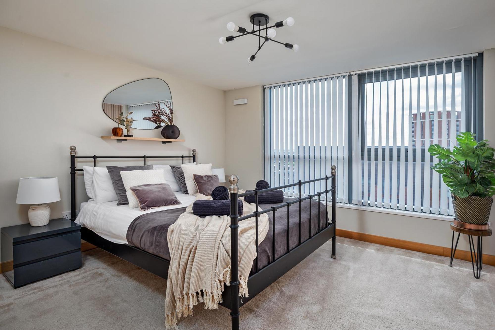 Large Central Penthouse In Leeds ليدز المظهر الخارجي الصورة
